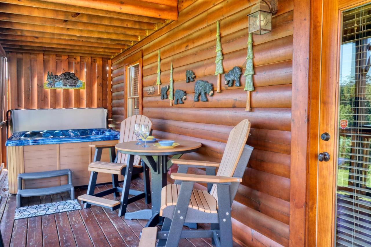 A Stone'S Throw Cabin Βίλα Pigeon Forge Εξωτερικό φωτογραφία