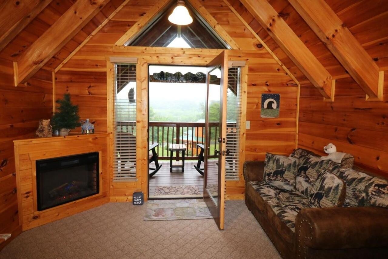 A Stone'S Throw Cabin Βίλα Pigeon Forge Εξωτερικό φωτογραφία